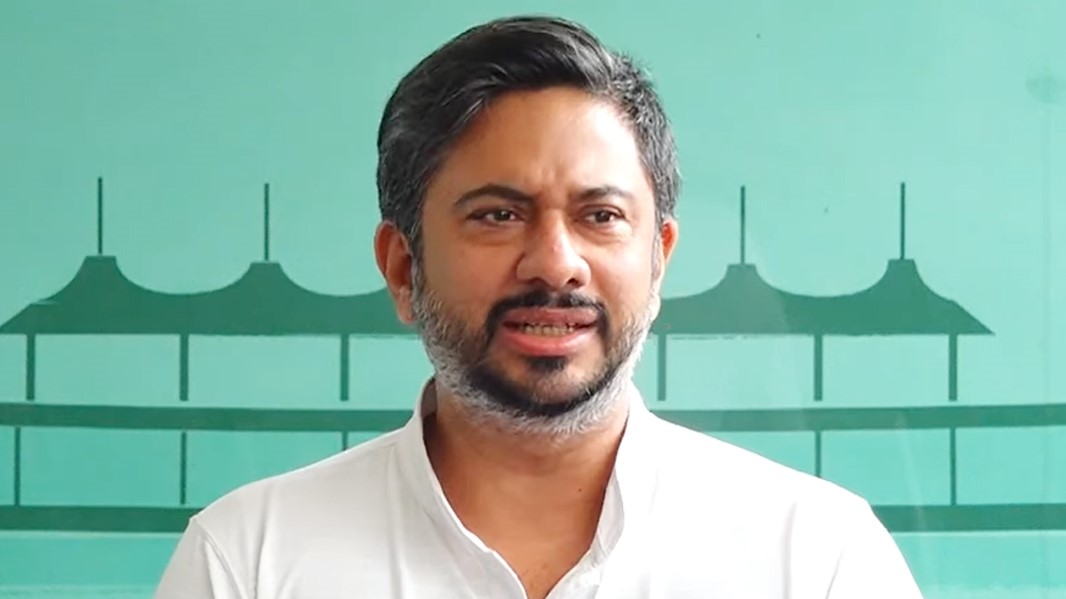 ‘সরকারের একটি গোষ্ঠী এখানে হস্তক্ষেপ করছে’